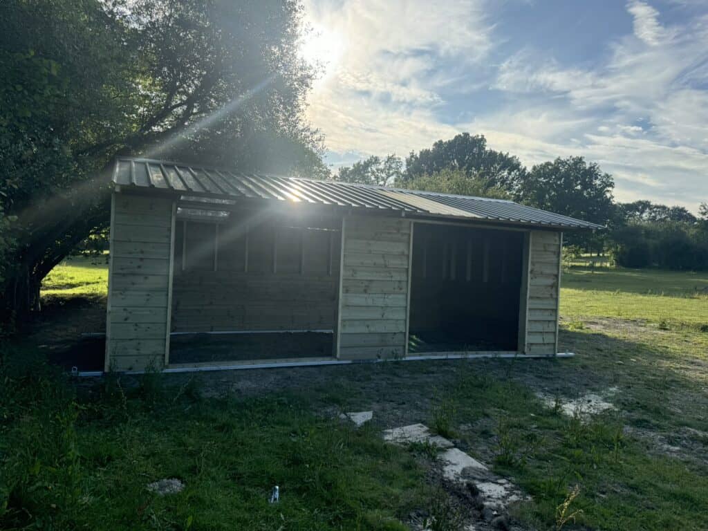 Double Field Shelter